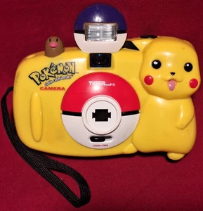 Macchina fotografica vintage Pokemon Pikachu 35 mm pellicola flash 1999 marca tigre gialla Nintendo - Foto 1 di 5