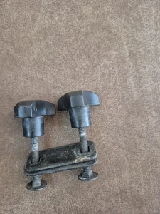 THULE Rooftop REAR BAR CLAMP SUPPORT (1) Used In Good Condition See Pictures - Picture 1 of 4