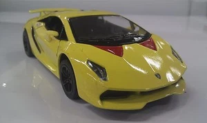 Lamborghini Sesto Elemento Amarillo Kinsmart Coche Juguete Modelo 1/38 Escala - Imagen 1 de 2