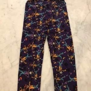 LuLaRoe Kids L/XL Halloween Leggings Purple Scarecrows Orange NWT Soft - Picture 1 of 3