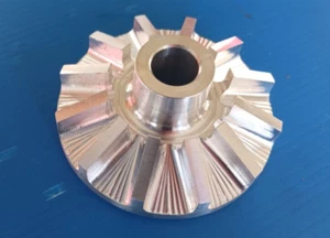Triumph Dolomite 1850/Sprint/Stag/TR7 12 vane Water Pump Impellor - Picture 1 of 3