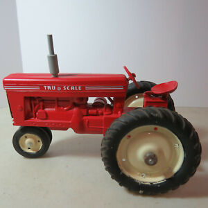 Tru Scale Carter 560 Style Tractor USA 1/16 TS-401-RP7