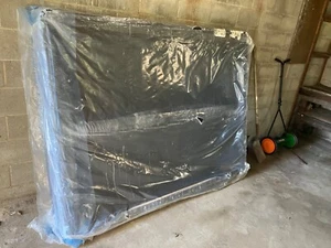 Queen mattres and box spring set. Good Condition. - Picture 1 of 2