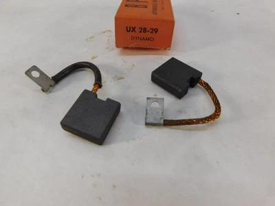 Generator Brushes for Ducellier Peugeot 403 404 Renault 4CV Dauphine 1956-1962 - Image 1 of 4