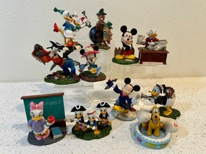 Danbury Mint Disney Classic Mickey Mouse & Friends Figuren eine für jeden Monat - Bild 1 von 23