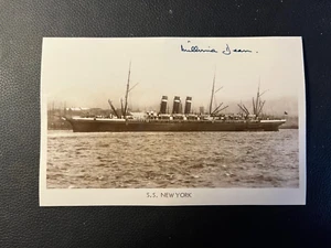 MILLVINA DEAN (89) - YOUNGEST TITANIC SURVIVOR - EXCELLENT SIGNED POSTCARD - Picture 1 of 2