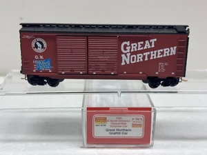 N Scale Micro Trains MTL Special Run 02-45 Great Northern Graffiti Box Car - Picture 1 of 4
