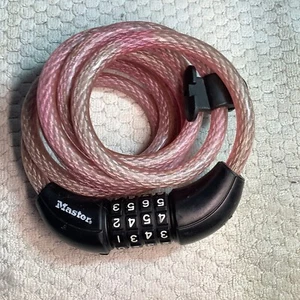 Master Cable 6’ Lock Pink Set-Your-Own Combination Bike Bike W/Carrier Bracket - Picture 1 of 4
