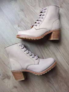Frye Sabrina Lace Up Heeled Combat Boots Womens 8.5 Blush Nude Glam - Picture 1 of 16