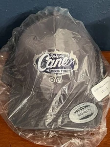 Post Malone Dallas Cowboys Raising Canes X Limited Edition grau Truckerhut neu - Bild 1 von 5