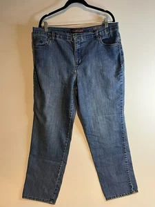 Gloria Vanderbilt Amanda Jeans 16W Blue Denim 5 Pocket Straight Leg Pre-Owned - Picture 1 of 3