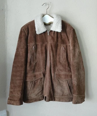 Chaqueta de Gamuza C&A Para Hombres 58 Marrón Sherpa Forrada Cremallera Bolsillos Frontales Cuero de Vaca Foto 1 de 4