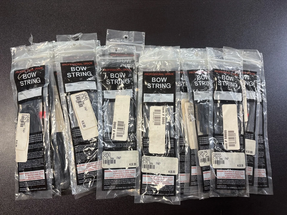 Triple Trophy Dacron Bowstring Assortment - 26 strings - Image 1 of 1