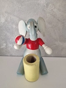 Goula Wooden Elephant - Picture 1 of 8