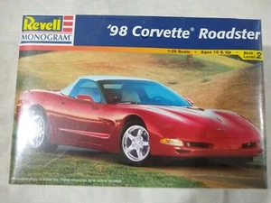 Revell Monogram '98 Corvette Roadster 1:25 scale Ages 10 & up Skill Level 2 - Picture 1 of 9