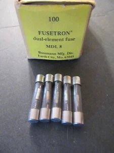 Five (5) Bussmann MDL8 MDL 8 Dual element Bussmann Glass Fuses NOS NEW - Picture 1 of 6