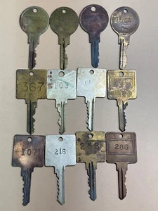 12 OVERSIZED Hotel Motel Room Keys Crafts Steampunk Jewelry LOT #784 - Picture 1 of 2