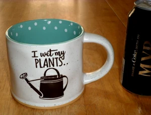 "I WET MY PLANTS", [ JUMBO SIZED ], 3-D LOGOS, Ceramic Coffee Mug / Cup, VINTAGE - Picture 1 of 8