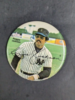 Reggie Jackson New York Yankees (1978) 3" Vintage MLB Baseball Pin-Back Button - Image 1 of 2
