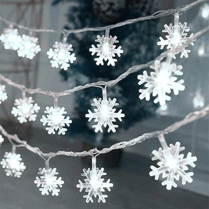 Christmas Lights, 20 Ft 40 LED Snowflake String Lights Battery Operated Waterpro - Picture 1 of 12