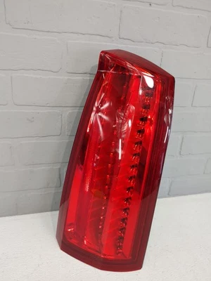 Luz de freno trasera derecha Cadillac STS 2008-2011 lámpara de freno OEM *Todos los LED funcionan Foto 1 de 4