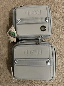 Menge 2 Neu Titan Arctic Zone Brotdose Erweiterbar mit 2 Behälter Set - Grau Neu - Bild 1 von 1