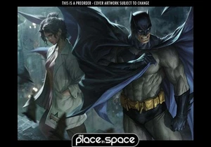(WK36) BATMAN #1J - ARTGERM DC SHOWCASE WRAPAROUND FOIL - PREORDER SEP 3RD - Foto 1 di 1