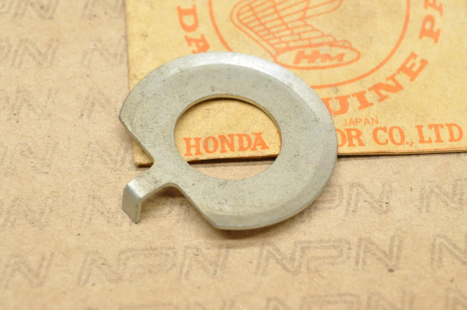 NOS Honda CR250 M MR250 MT250 K0-76 Elsinore Clutch Lock Washer 90460-357-000 - Image 1 of 1