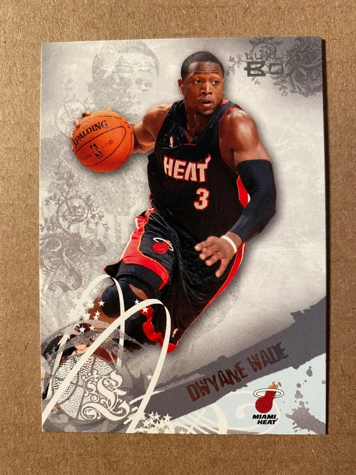 DWYANE WADE 2006-07 Topps Luxury Box #10 - MIAMI HEAT - Image 1 of 1