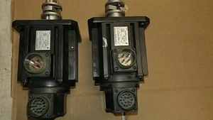 YASKAWA USAREM-05CFJ11 SERVO MOTOR ... EACH - Picture 1 of 3