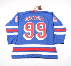 Wayne Gretzky Signed Jersey New York Rangers Beckett COA - Picture 1 of 4