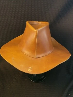 Gorra y sombrero vintage de cuero marrón United Hatters Millinery Works Union pequeño minero Foto 1 de 4