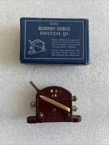 HORNBY DUBLO OO GAUGE - 32302 D1 MAROON LEVER SWITCH FOR POINTS & SIGNALS - Picture 1 of 3