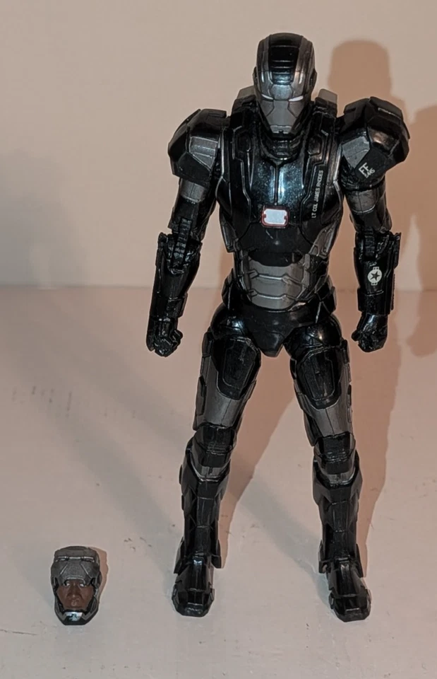 Figura Máquina de Guerra Leyendas Marvel Hulkbuster BAF Foto 1 de 1