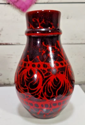 Vintage MCM Medium Alvino Bagni Raymor Black and Red Italian Ceramic Vase #2139 - Image 1 of 4