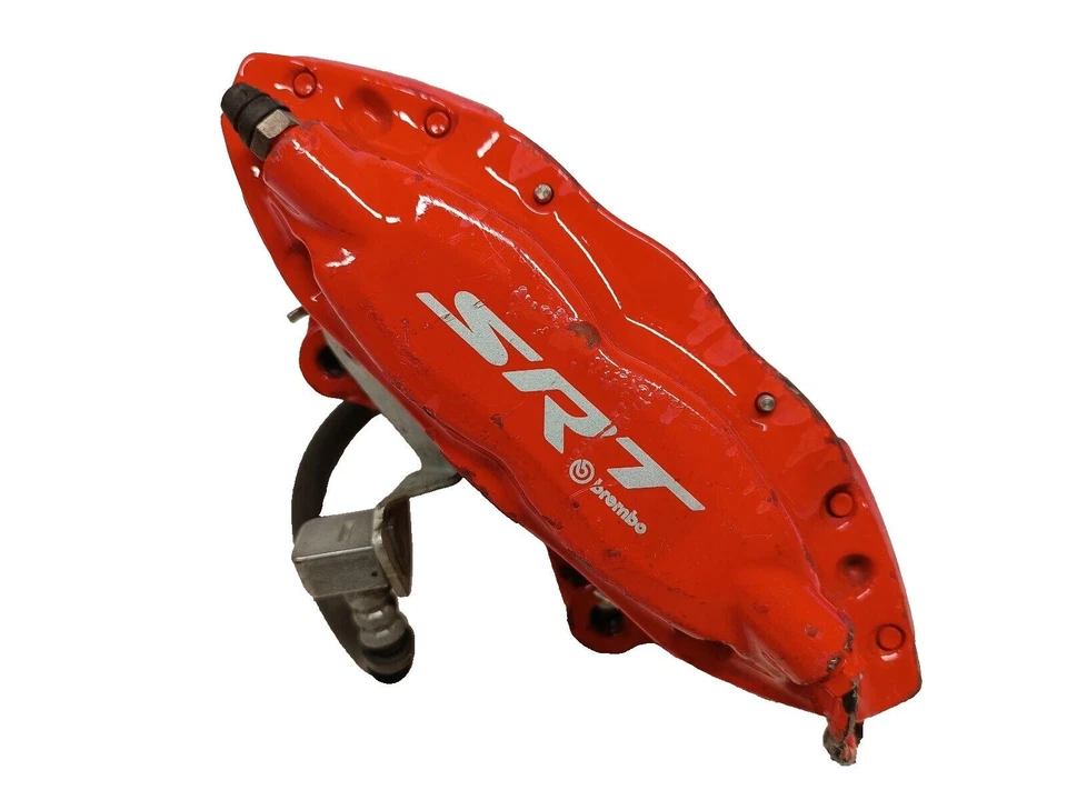 Pinça de freio traseira 2008-2015 Chevrolet Cadillac Chrysler Dodge BREMBO SRT FABRICANTE DE EQUIPAMENTO ORIGINAL - Imagem 1 de 4