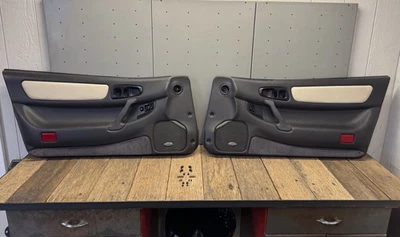91-95 DODGE STEALTH RT MITSUBISHI 3000GT DOOR PANEL GRAY BEIGE PAIR CARDS OEM — 第 1/4 张图片