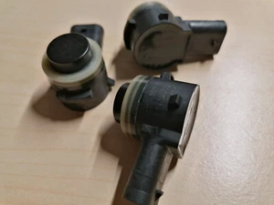 Volkswagen 5Q0919275B Einparkhilfe Sensor - Bild 1 von 2