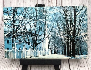 Old Bennington VT-Vermont, Historic First Congregational Church Winter Postcard - Picture 1 of 4