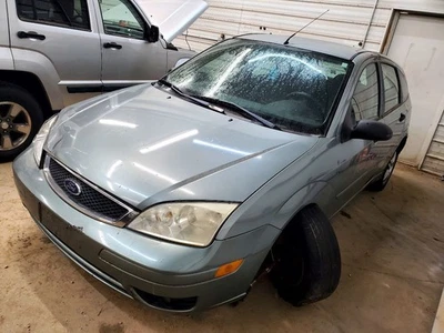 JACK / KIT DE HERRAMIENTAS PARA REPUESTO DE EMERGENCIA DE FORD FOCUS 2006 Foto 1 de 4