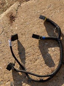 Tesla Model Y Trailer Jumper Towing Hitch Cable OEM 2024 2534249-00-A  - Picture 1 of 3