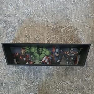 Avengers Decorative Shelf 24" x 5.75" Superhoeros Marvel, Open Road Brand - Picture 1 of 7