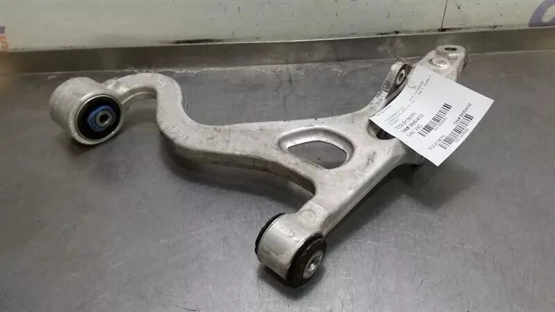 Braço de controle inferior dianteiro direito Ford Thunderbird 2003-2005 fabricante de equipamento original - Imagem 1 de 1