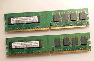 2 Moduli RAM DDR2-667 1GB PC2-5300U Samsung 2Rx8 M378T2953EZ3-CE6 0736 Testate - Foto 1 di 2