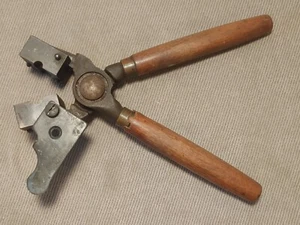 Vintage Antique #33 IDEAL Bullet Mold Tool #575-494-160 - Picture 1 of 7
