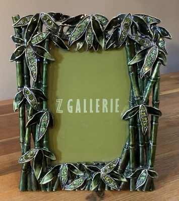 Бамбуковая рамка для картин Z Gallerie эмаль и хрустальные стразы бархатная задняя панель 6,5 x 5 дюймов - Изображение 1 из 4