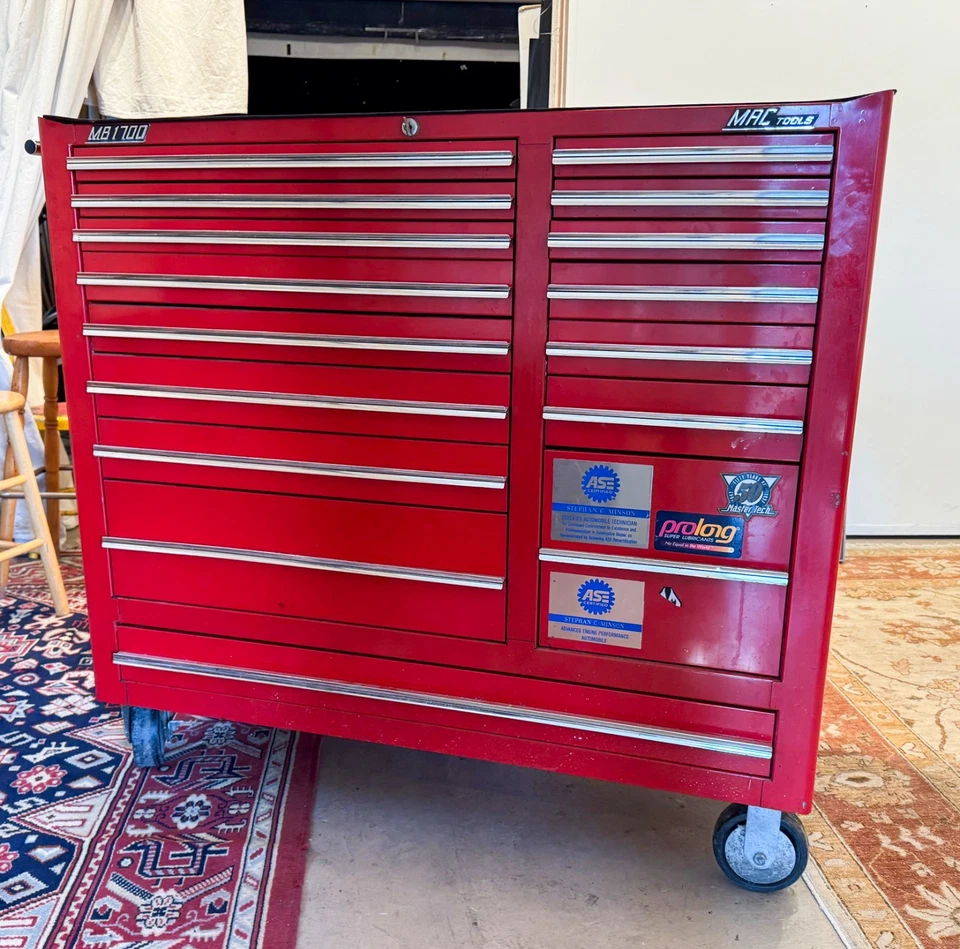 Mac Tools MB1700 Rolling Tool Cabinet - Image 1 of 4