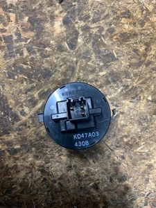 2015 Mazda CX-5, OEM blower motor resistor KD47A03 - Bild 1 von 2