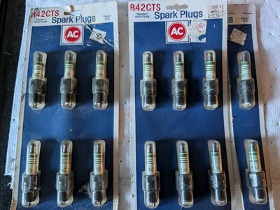 Ac  R42cts Spark Plugs Lot - Image 1 of 2