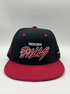 CHICAGO BULLS BMO Black/Red Snapback Cap Hat Melonwear Artist Had Series 2019/20 - Picture 1 of 3